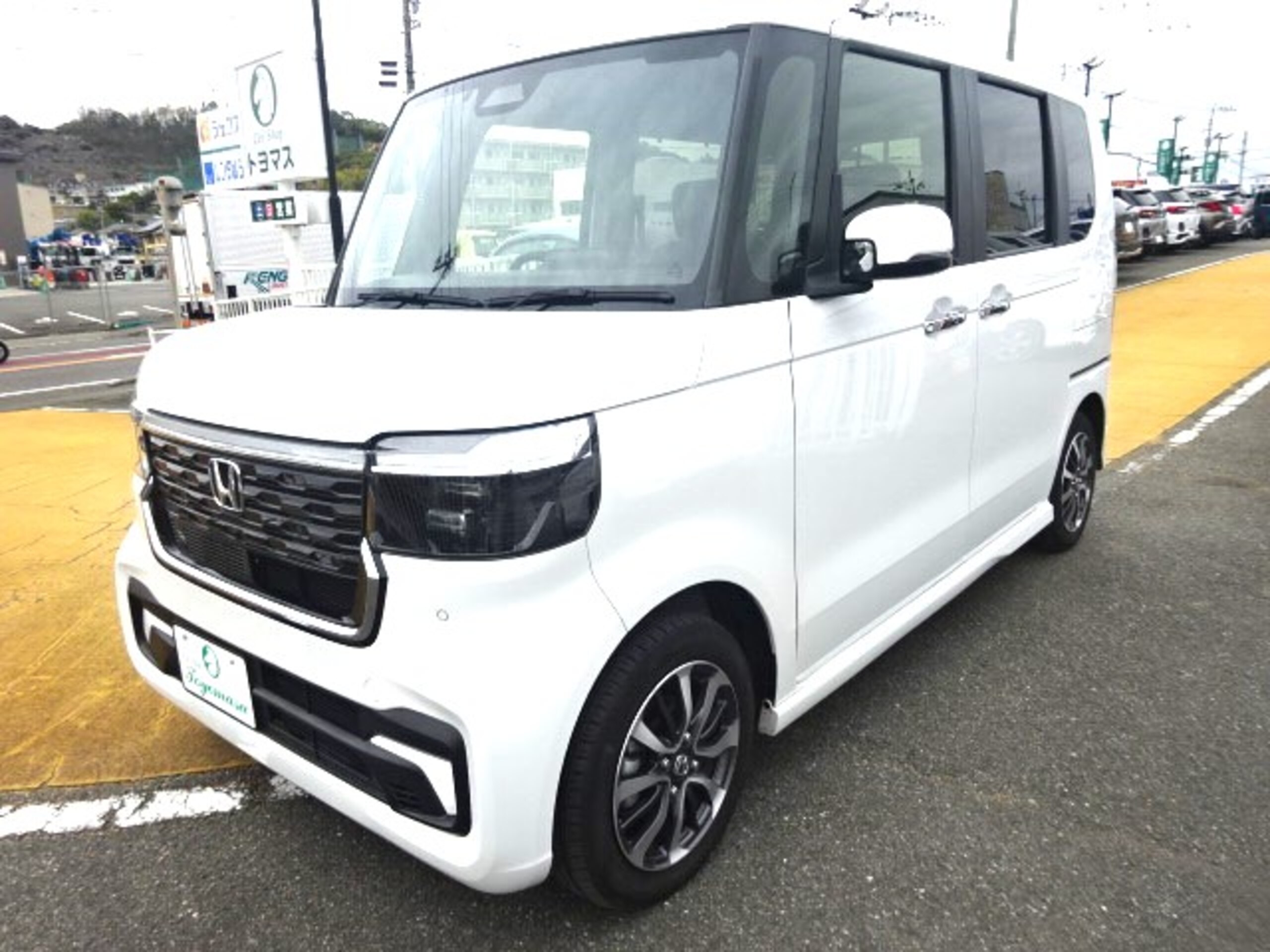 N-BOX